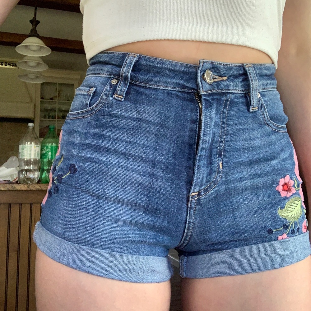 Guess shorts